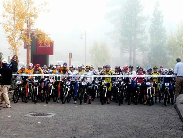 Division 1 women at the start.