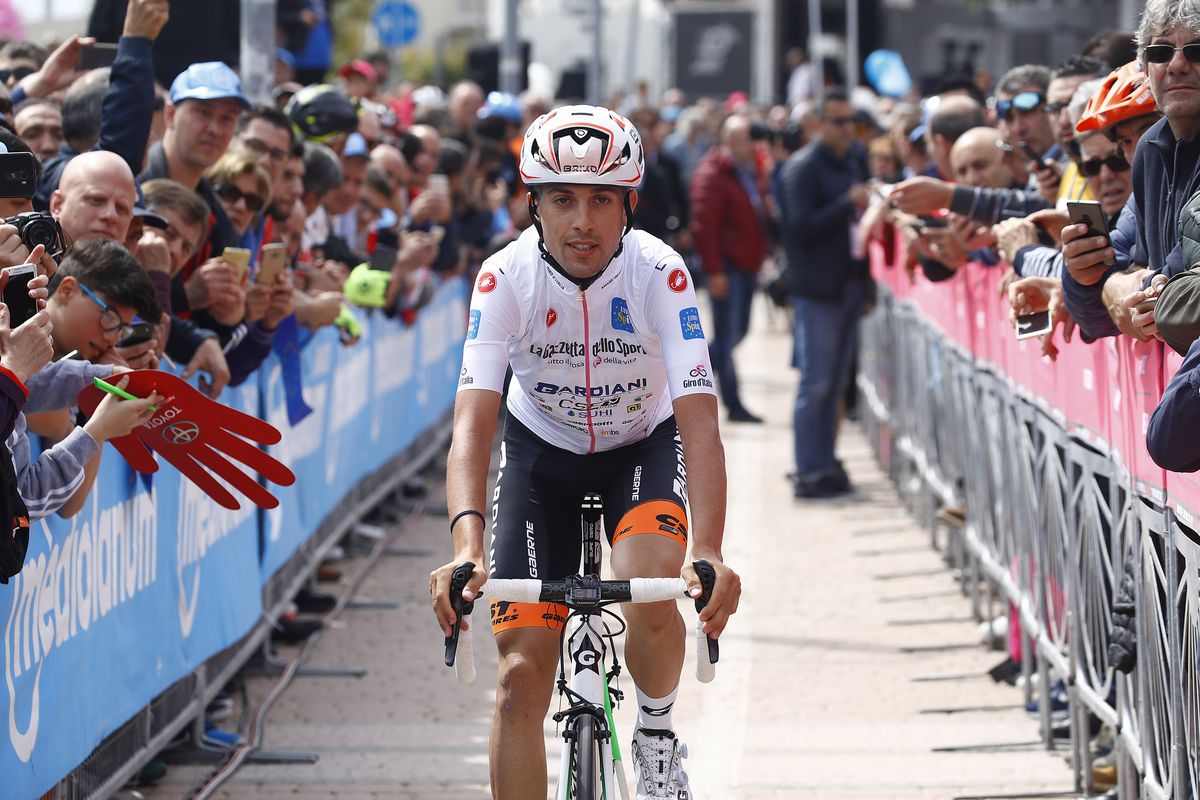 White jersey Giovanni Carboni (Bardiani-CSF) at the stage start