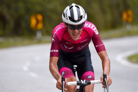 Benjamin Dyball (St George Continental Cycling Team) riding to second place