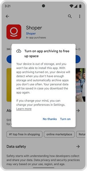 A pop-up detailing Google's new auto-archive feature in the Play Store.