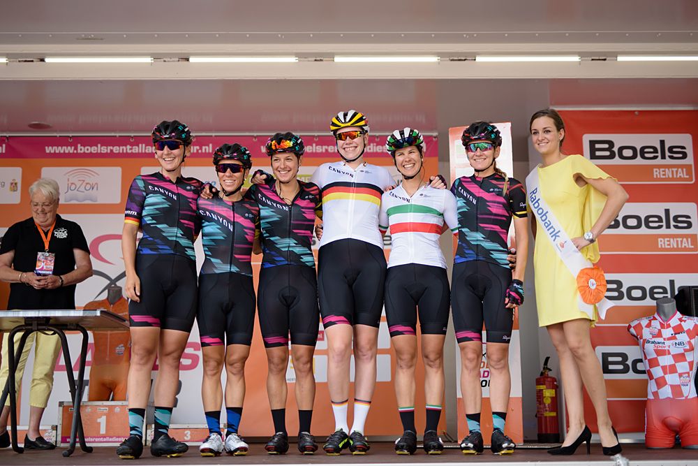 CANYON//SRAM Racing having fun at sign in ahead of the 116 km Stage 5 of the Boels Ladies Tour 2016