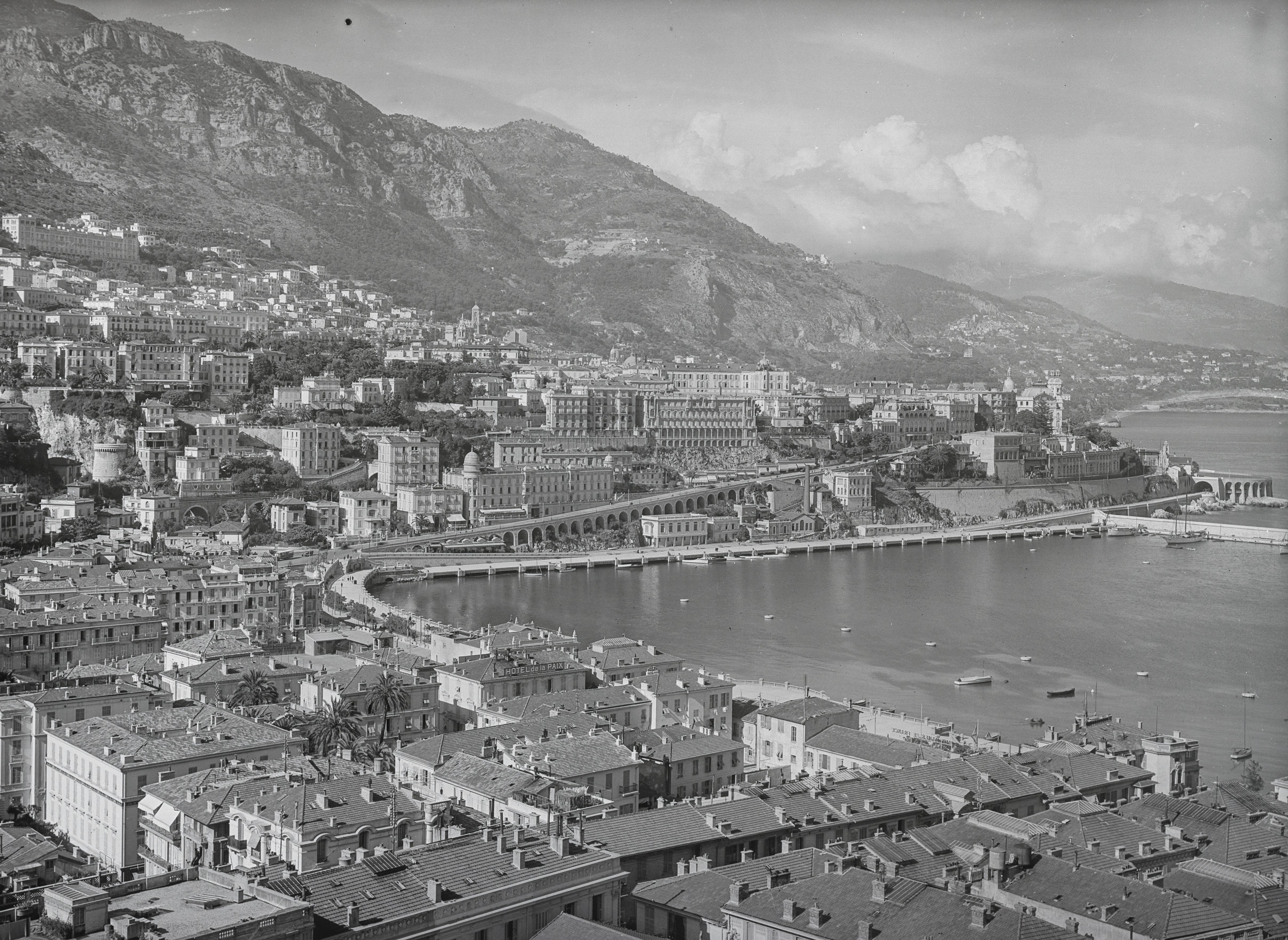 Geoffrey Roland Ballance's photographs of Monaco