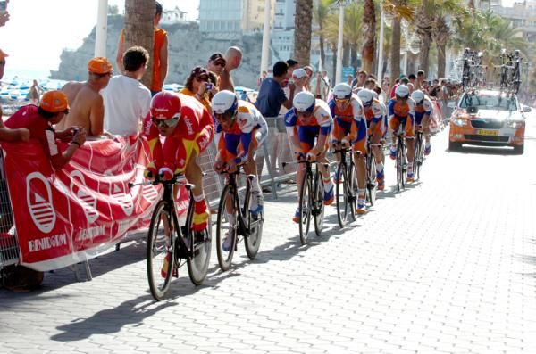Luis Leon Sanchez drags his Rabobank teammates along