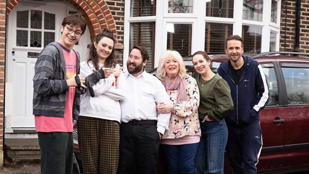 The Jessops from &quot;Here We Go&quot; s3 line-up: [From left] Sam (played by Jude Morgan‑Collie), Amy (Freya Parks), Paul (Jim Howick), Rachel (Katherine Parkinson) and Robin (Tom Basden)