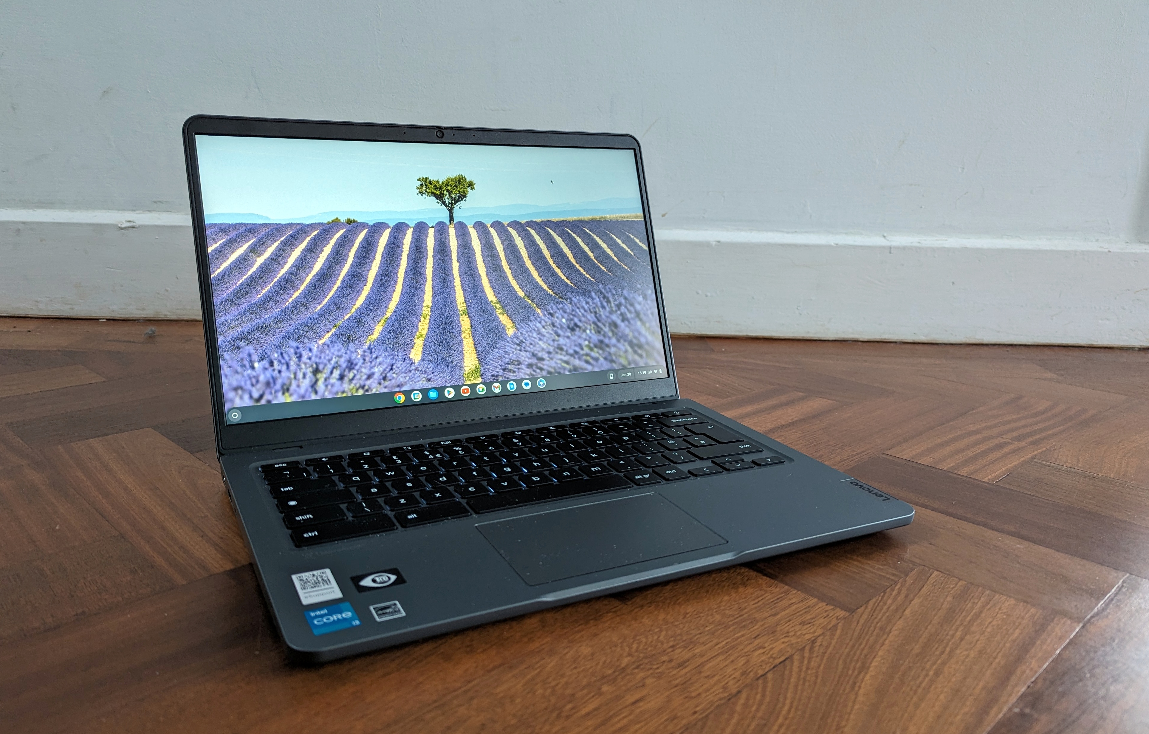 The Lenovo IdeaPad Slim 3i Chromebook 14 on a desktop