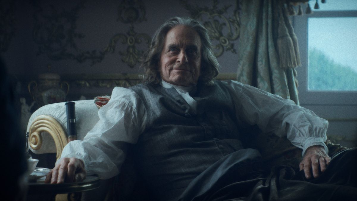 Benjamin Franklin (Michael Douglas) in Franklin