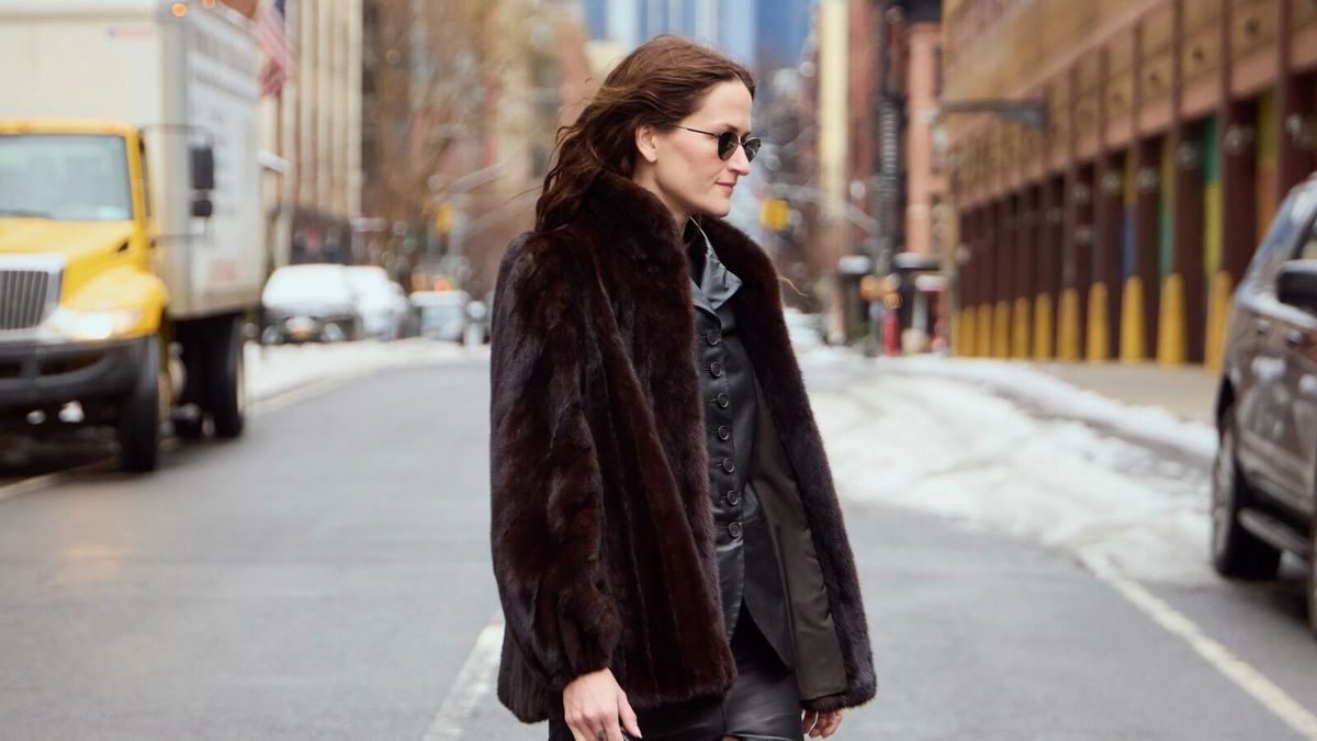 These Are the Staples NYC Fashion People Are Buying From Nordstrom's Half-Yearly Sale