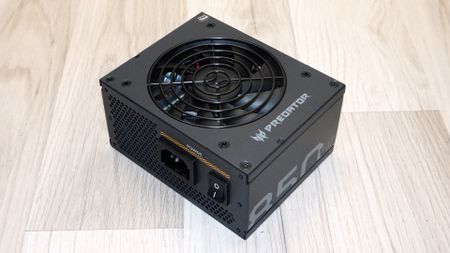 Acer Predator GX850 SFX