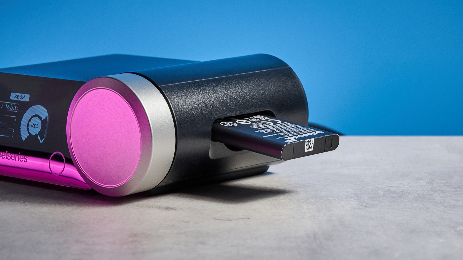 SteelSeries Arctis Nova Pro Wireless USB hub