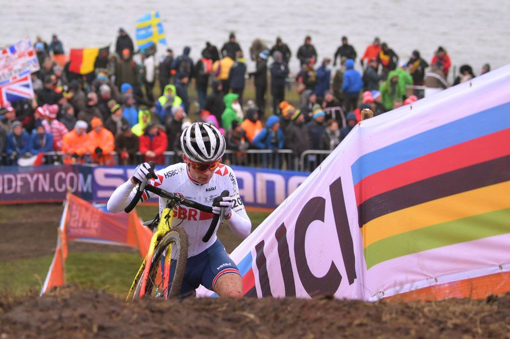Thomas Pidcock (Great Britain) out on his own and heading to victory