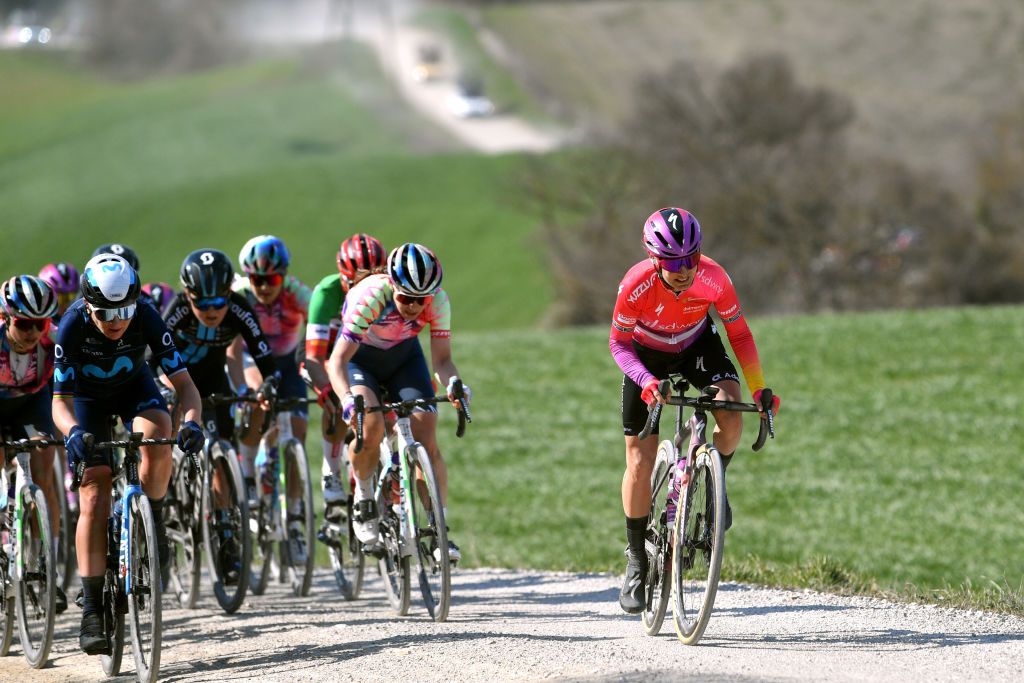 SIENA ITALY MARCH 05 Ashleigh Moolman Pasio of South Africa and Team SD Worx competes during the Eroica 8th Strade Bianche 2022 Womens Elite a 136km one day race from Siena to Siena Piazza del Campo 321m StradeBianche on March 05 2022 in Siena Italy Photo by Luc ClaessenGetty Images