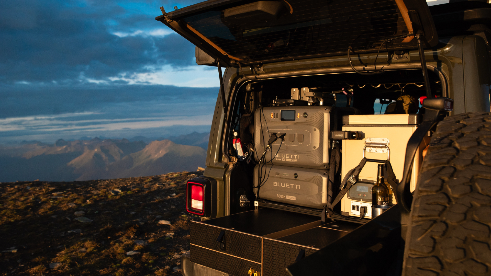 Bluetti Apex 300 portable power station