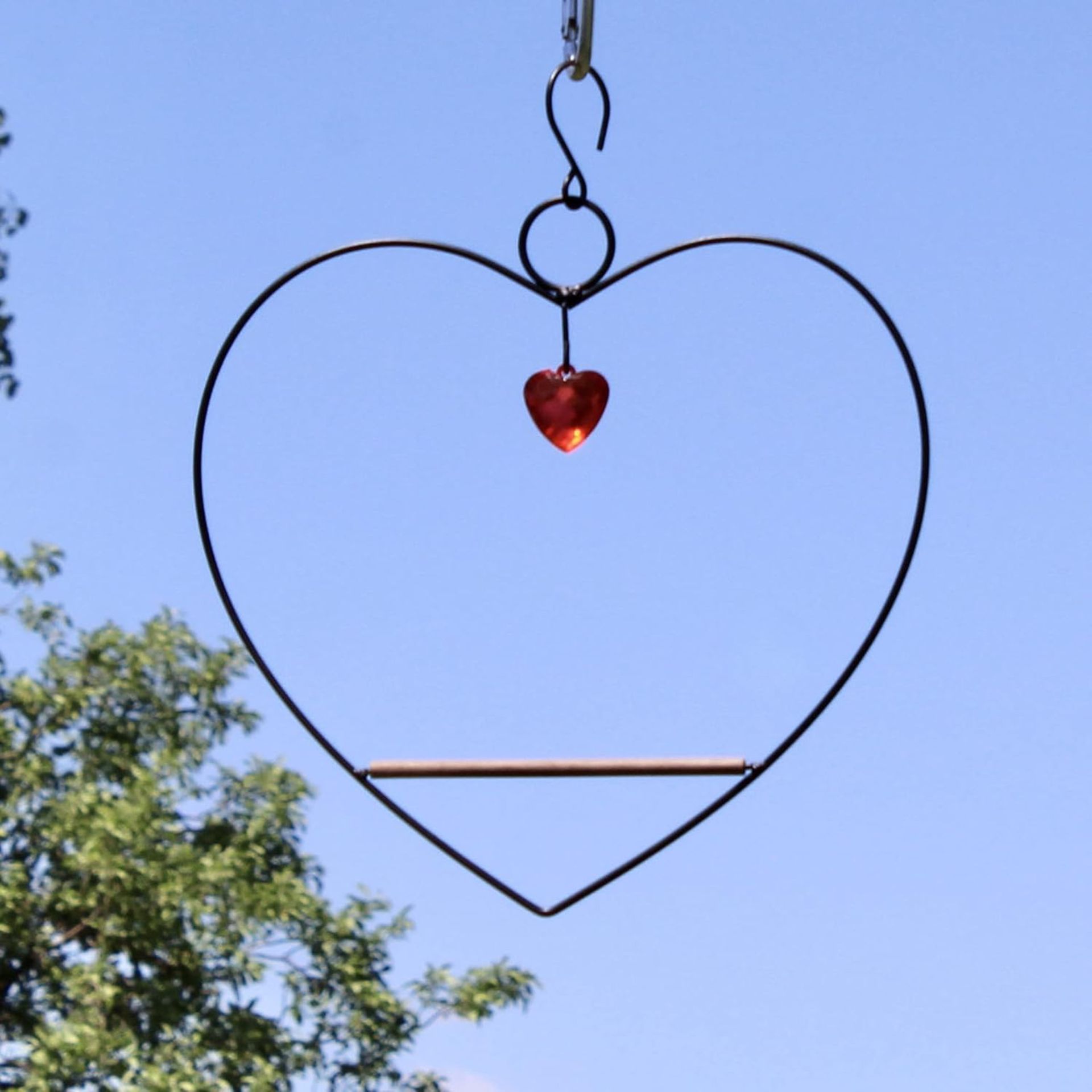 Heart-shaped Songbird Essentials hummingbird swing