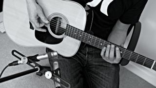 Recording acoustic guitar