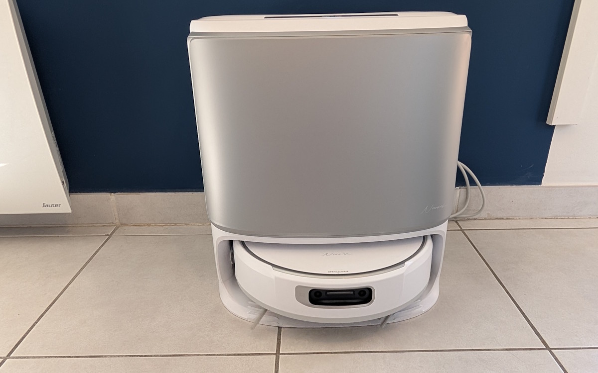 test du robot aspirateur narwal flow