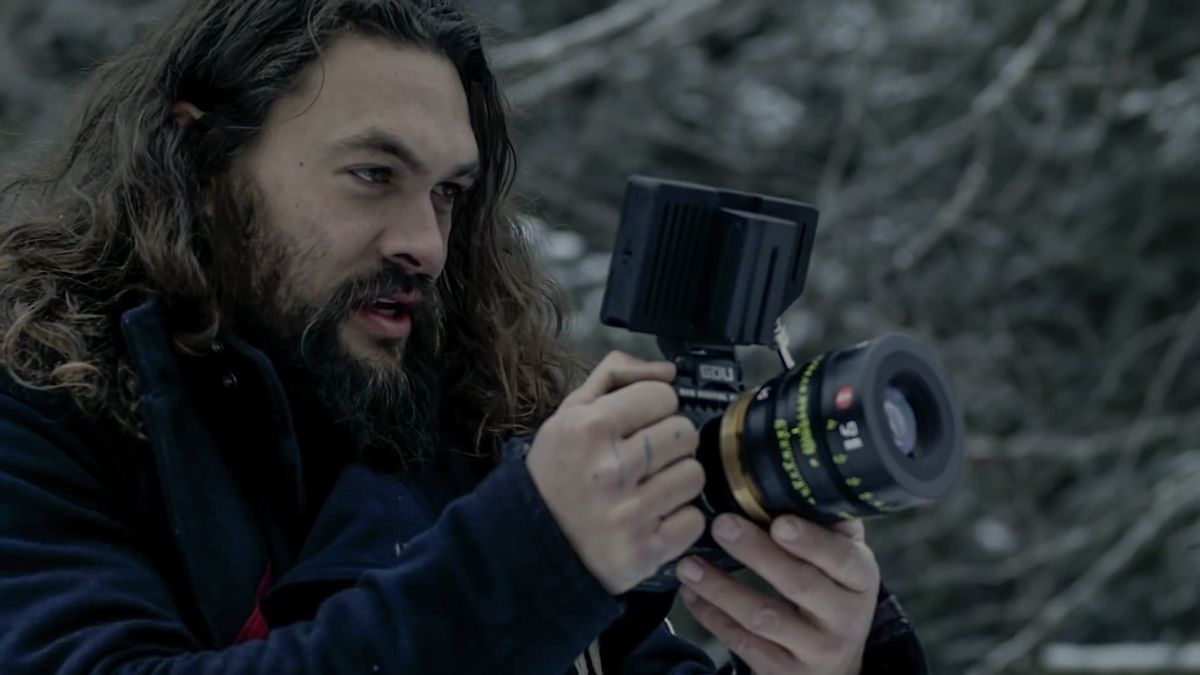 Aquaman shoots 4K! Jason Momoa directs Red Komodo micro film