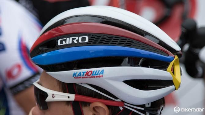 Katusha use Giro helmets - pitcured is the new semi-aero Synthe