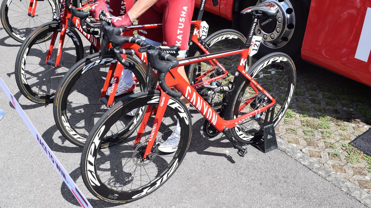 Tony Martin was the only Katusha-Alpecin rider on disc brakes for stage 4, although teammate Reto Hollenstein opted for discs on stage 2