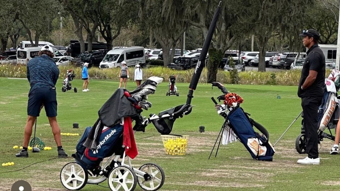 Tiger Woods caddies for son Charlie