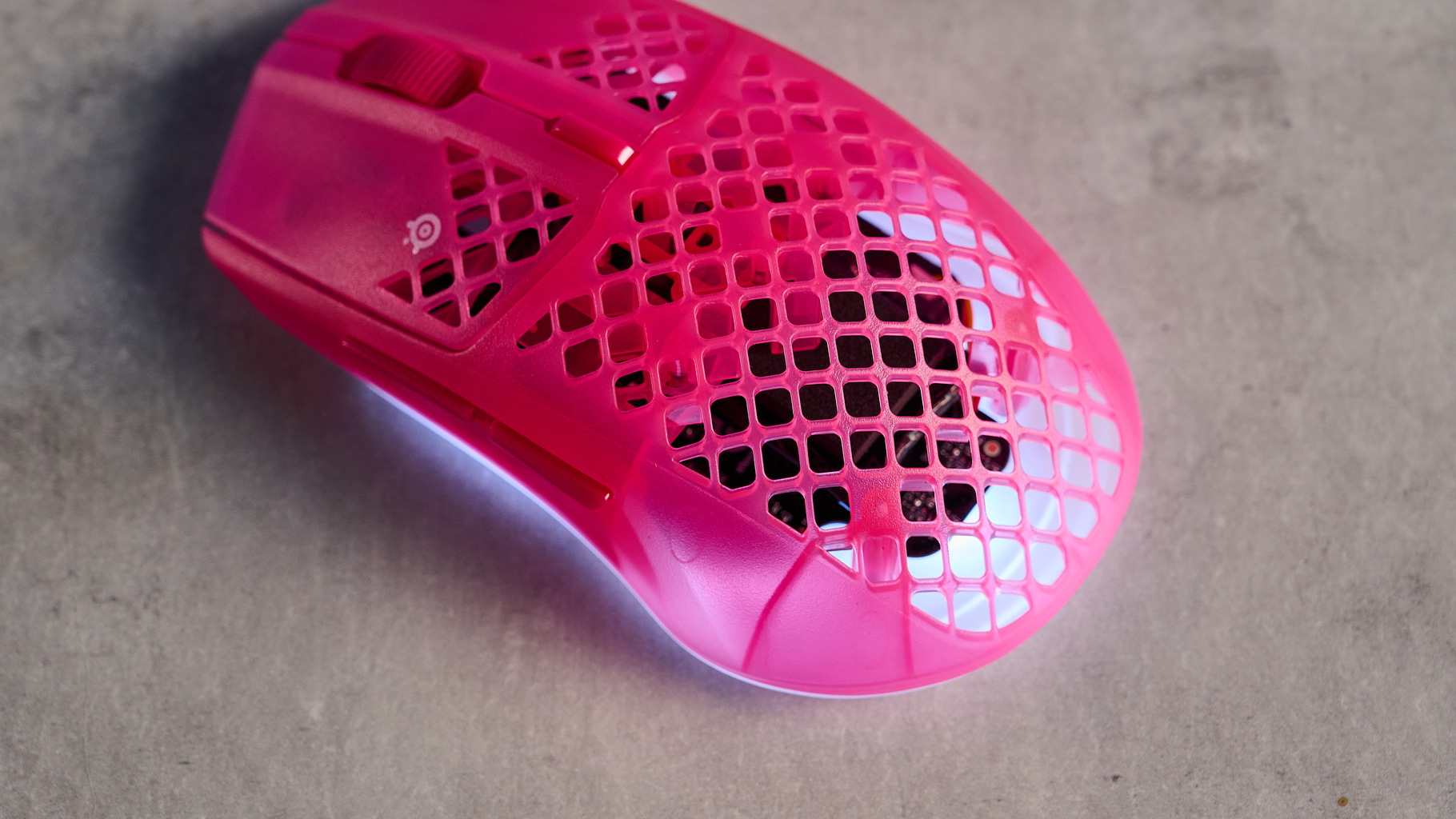 ماوس بی سیم Red SteelSeries Aerox 3 Wireless Gen 2 برای بازی