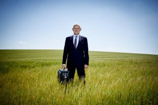 Martin Clunes as Doc Martin alone and in a field