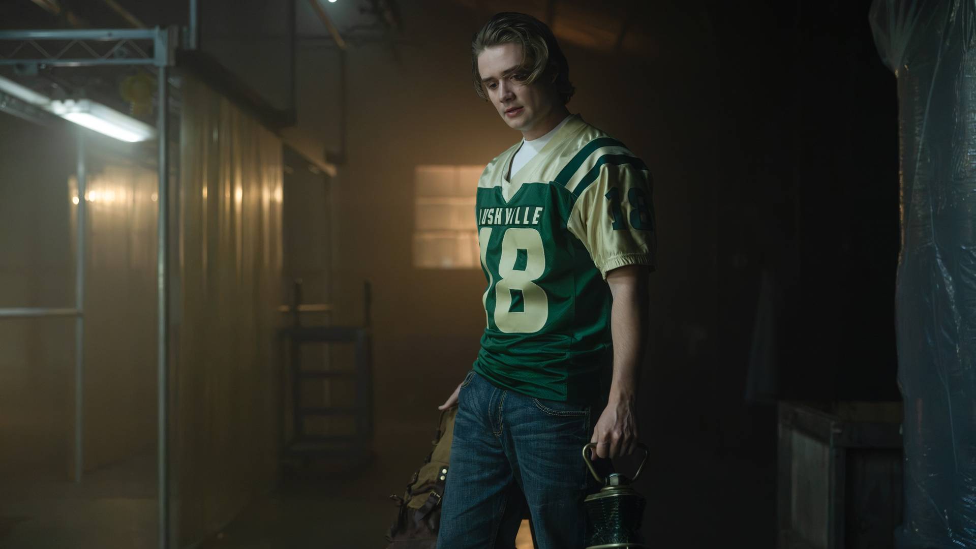 Noah in his football uniform in Lanterns season 1