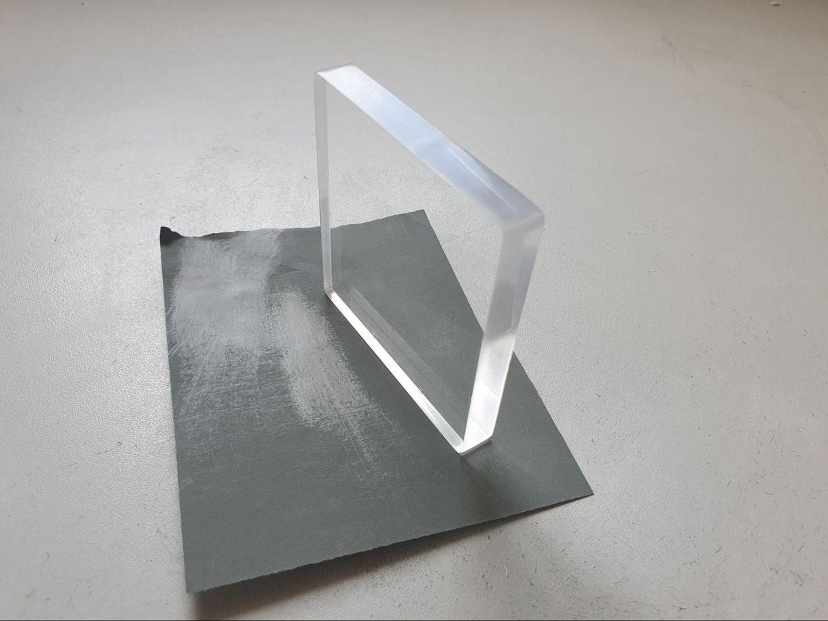 Polish Acrylic Edges