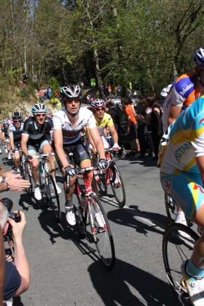 Andreas Kl&ouml;den leads Joaquin Rodriguez on the early part of the climb