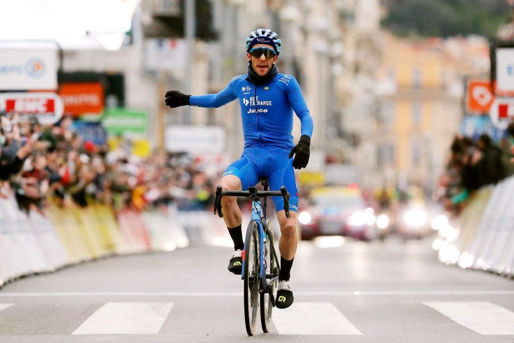 NICE FRANCE MARCH 13 Simon Yates of United Kingdom and Team Bikeexchange Jayco celebrates winning during the 80th Paris Nice 2022 Stage 8 a 1156km stage from Nice to Nice ParisNice WorldTour on March 13 2022 in Nice France Photo by Bas CzerwinskiGetty Images
