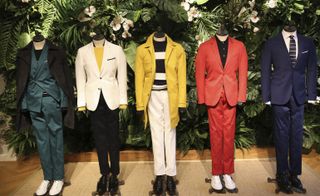 Male mannequins wearing Tommy Hilfiger's Spring / Summer 2016 tailored collection