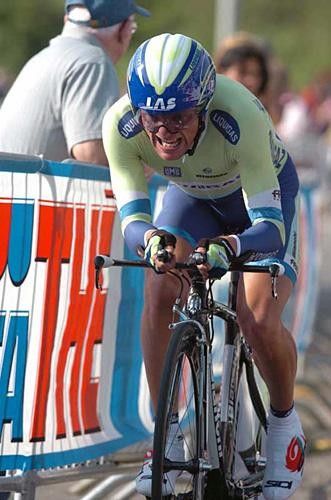 Danilo di Luca (Liquigas) lost some time on the descent