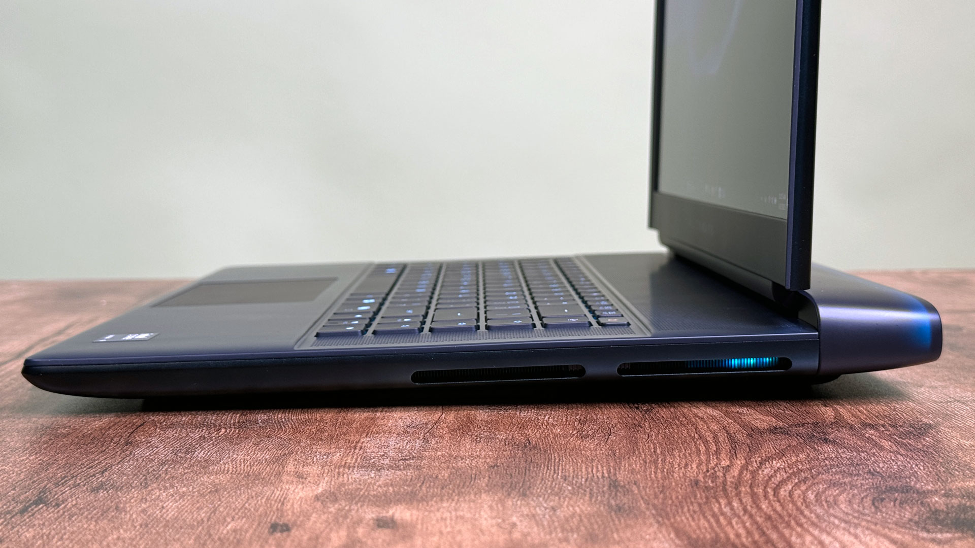 Alienware 16 Area-51
