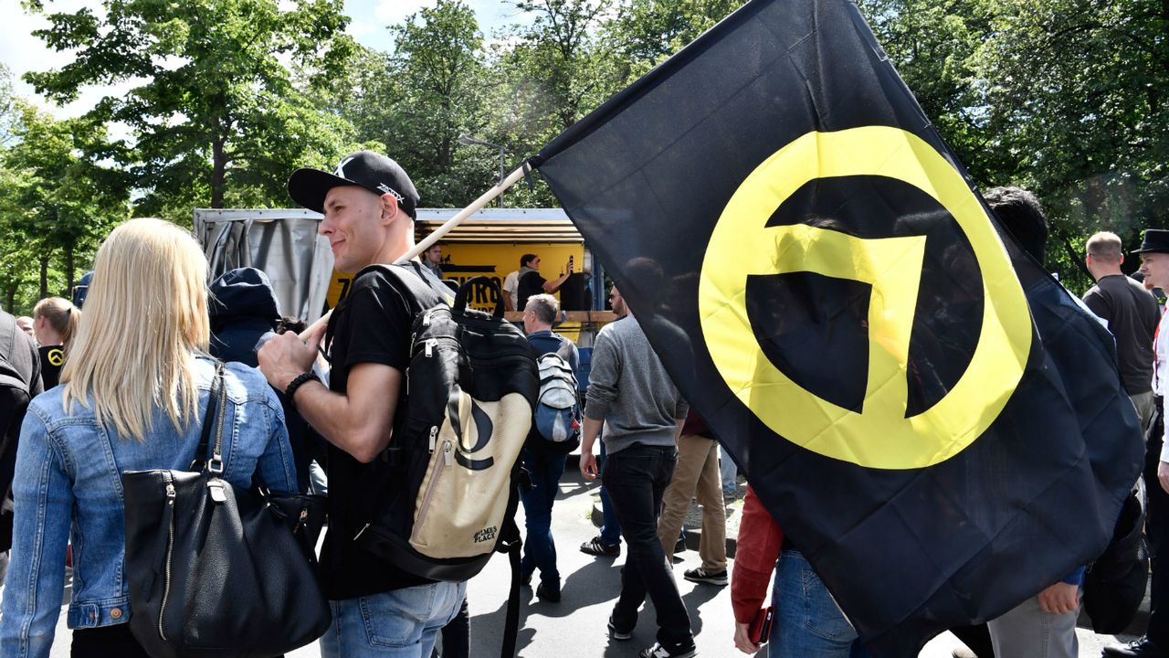 Flag with Identitarian Movement logo