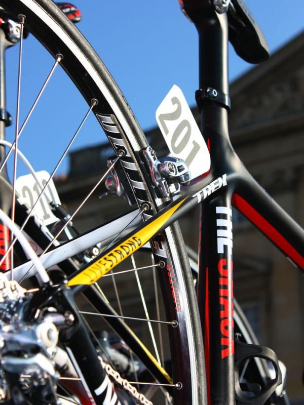 Team Radioshack used traditional-style box-section aluminum tubular rims to provide a better ride across Paris-Roubaix's cobbles.