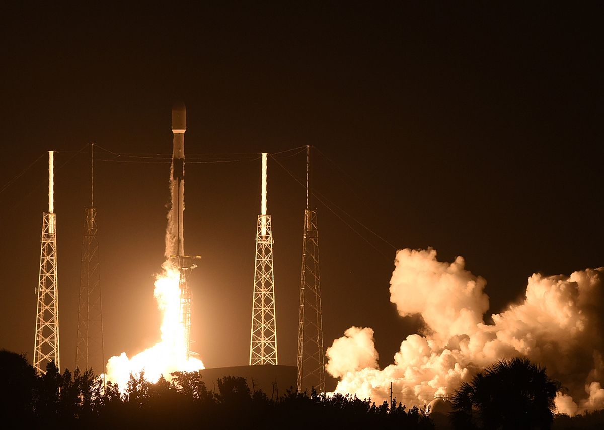  SpaceX Falcon 9 rocket carrying the 19th batch of approximately 60 Starlink satellites launches from pad 40 at Cape Canaveral Space Force Station.