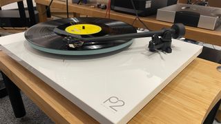 Rega Planar 2/Nd3 turntable