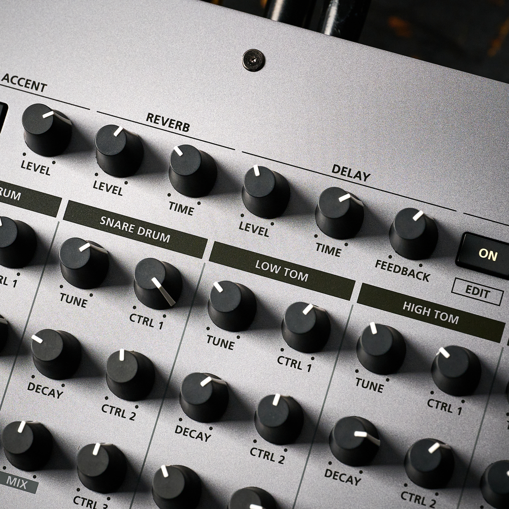 Roland TR-1000 Rhythm Creator