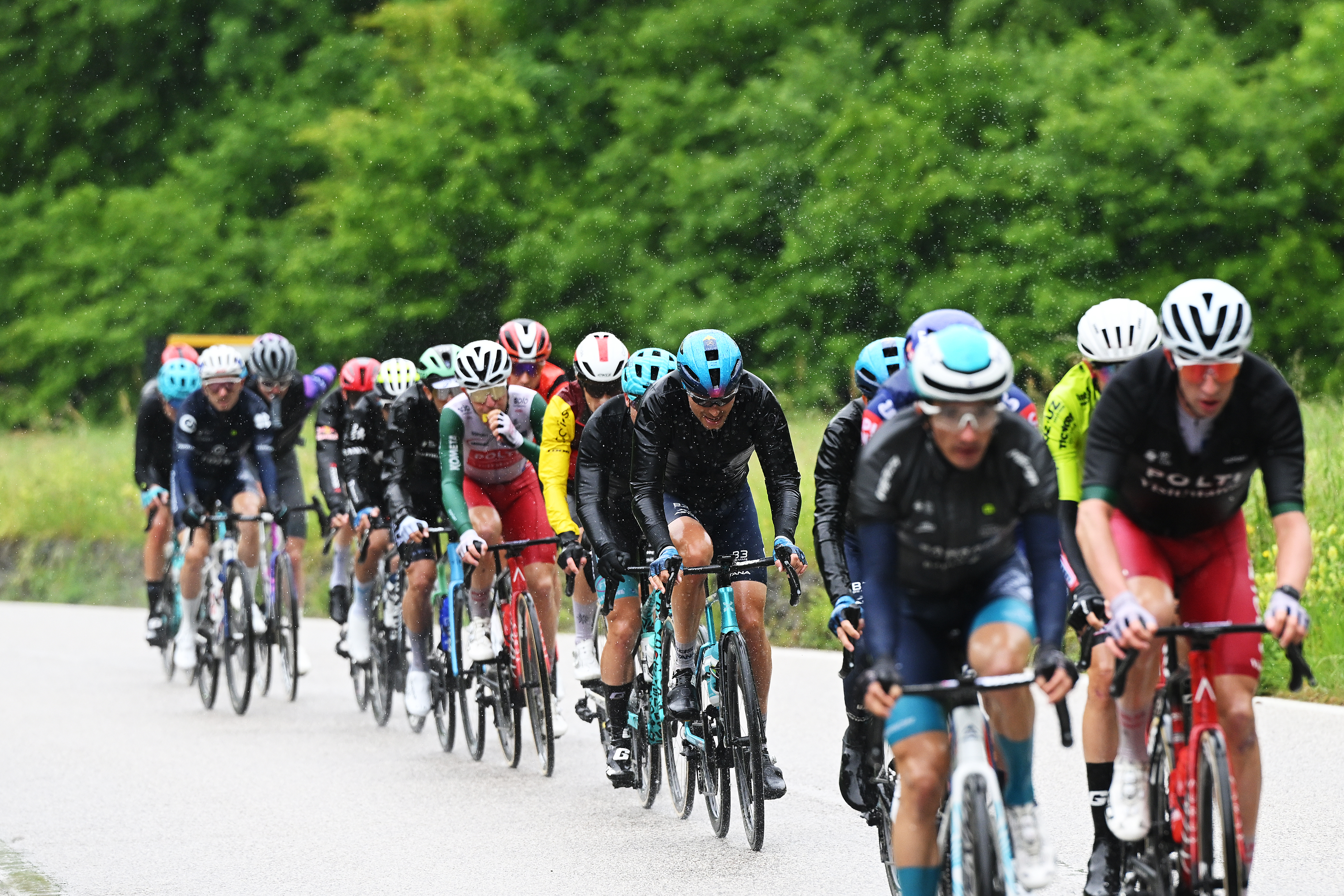 SAN VALENTINO, ITALY - MAY 27: Fausto Masnada of Italy and Team XDS Astana competes during the 108th Giro d'Italia 2025, Stage 16 a 203km stage from Piazzola sul Brenta to San Valentino (Brentonico) 1316m / #UCIWT / on May 27, 2025 in San Valentino, Italy. (Photo by Dario Belingheri/Getty Images)