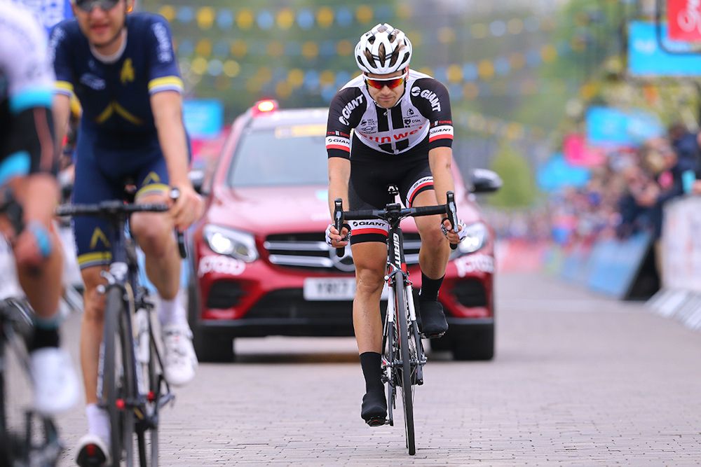 Lennard Hofstede finishes the final stage at Tour de Yorkshire