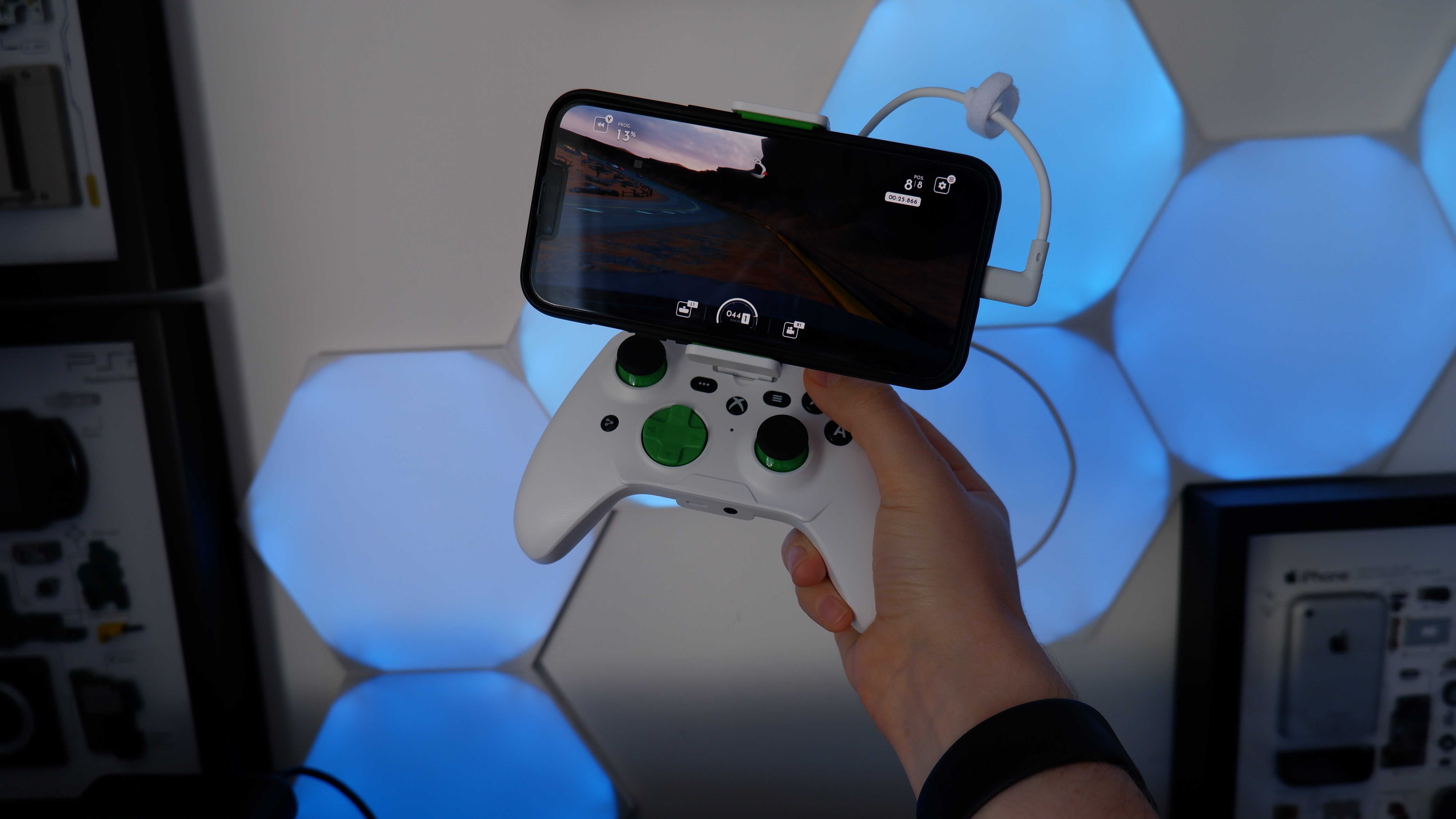 This iPhone game controller is designed for Xbox Cloud Gaming