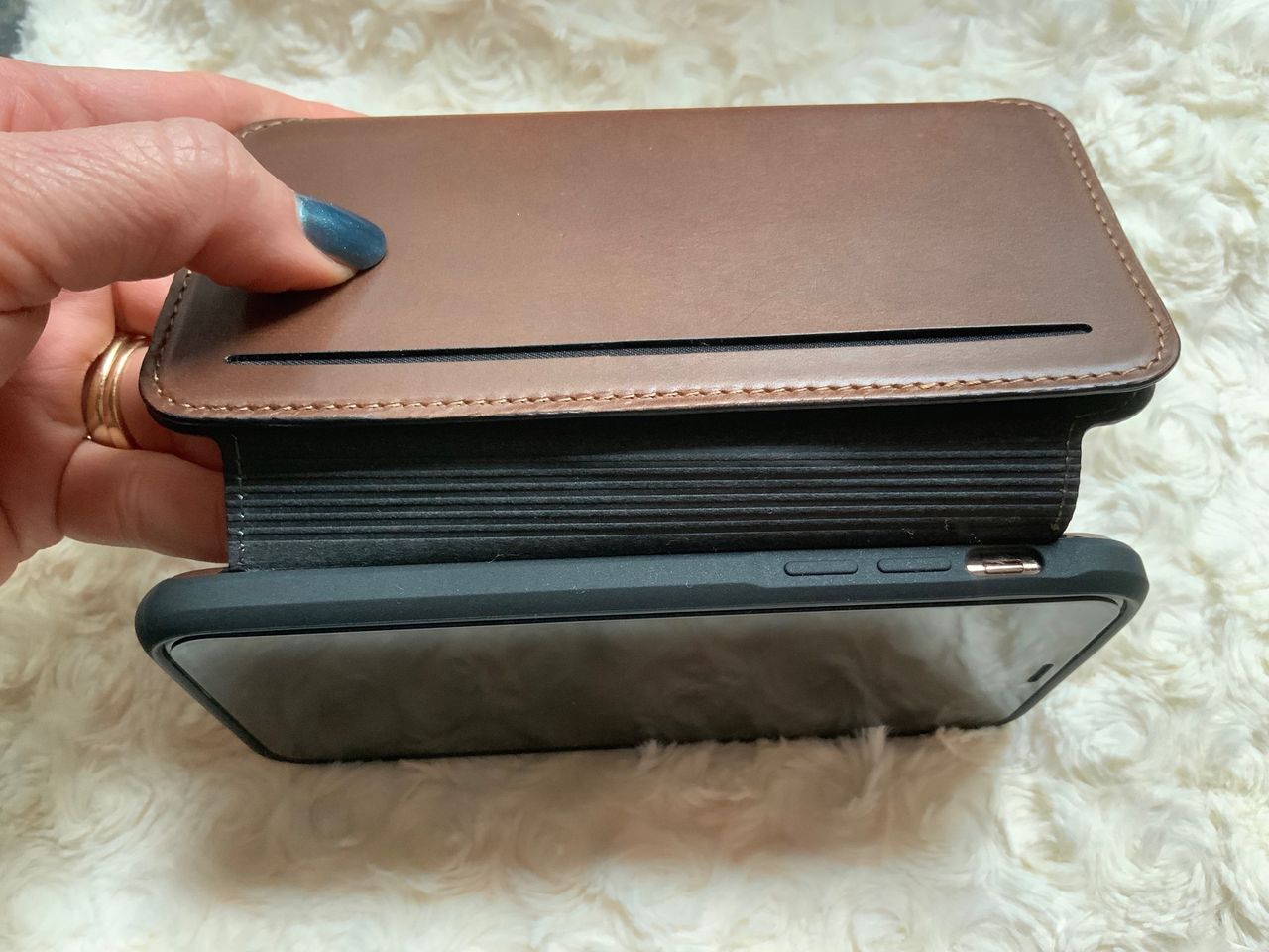 Nomad Rugged Tri-Folio iPhone wallet case