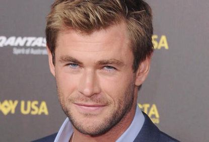 Chris Hemsworth is the new Ghostbusters receptionist