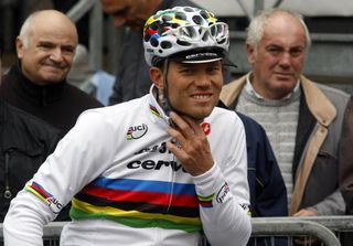 Thor Hushovd contemplates how Castelli will incorporate argyle into the rainbow jersey design.