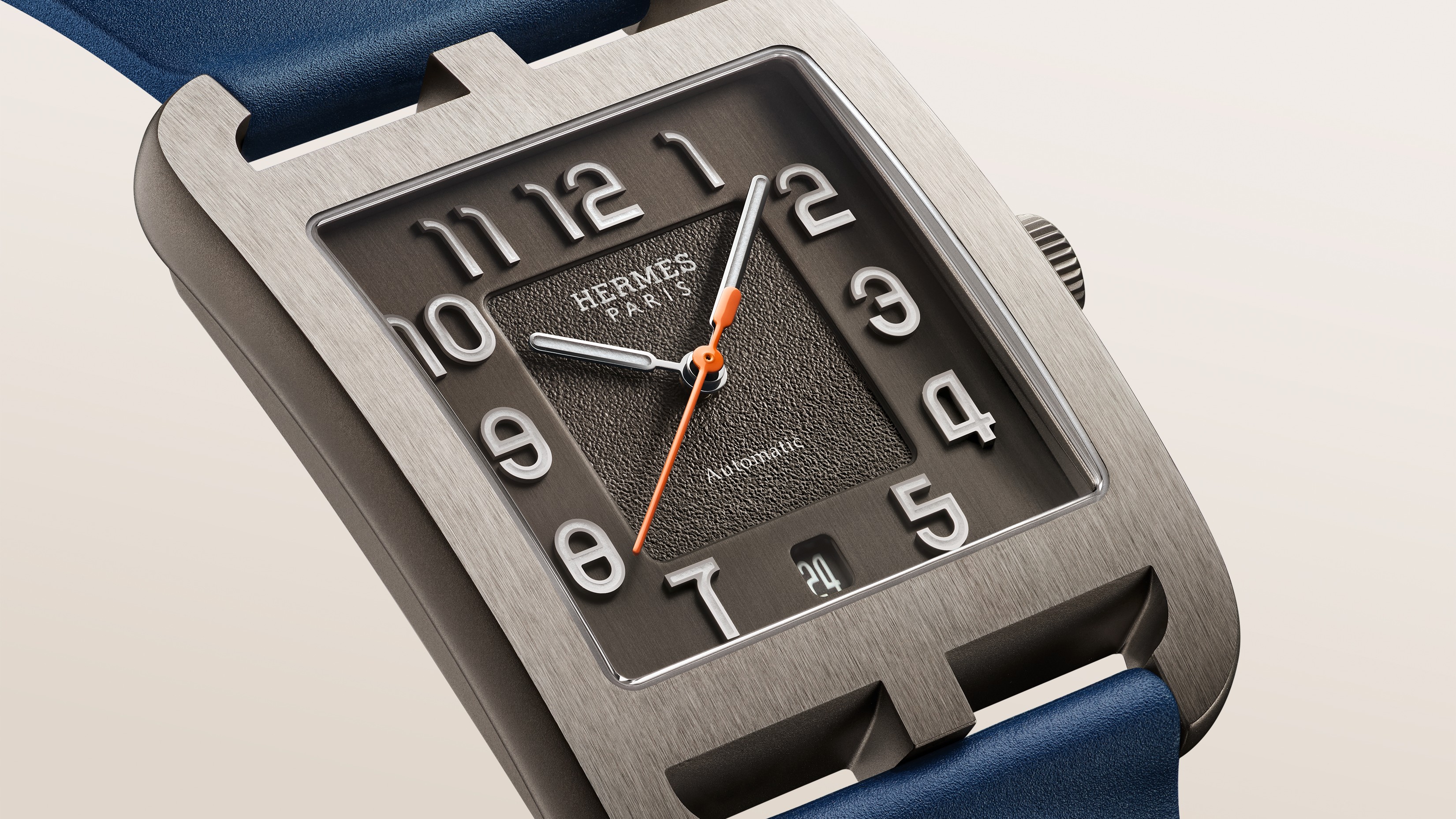Herm&egrave;s Cape Cod Titanium