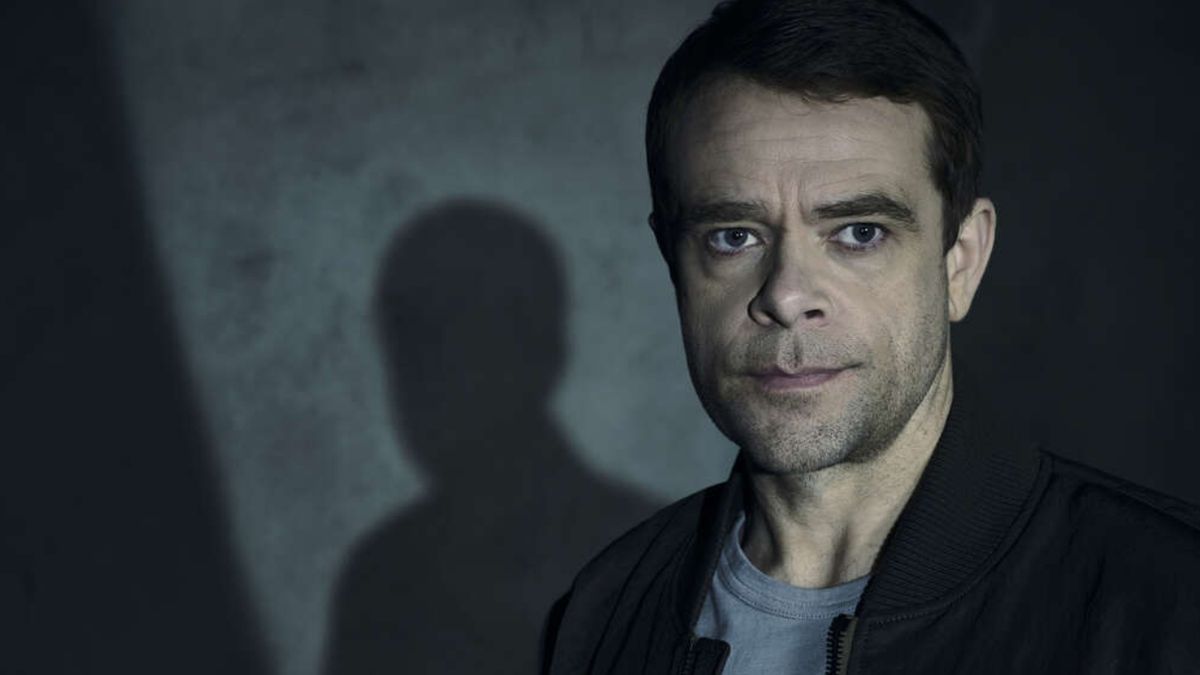 Let The Right One In Cast: Where You've Seen The Showtime Series Actors ...