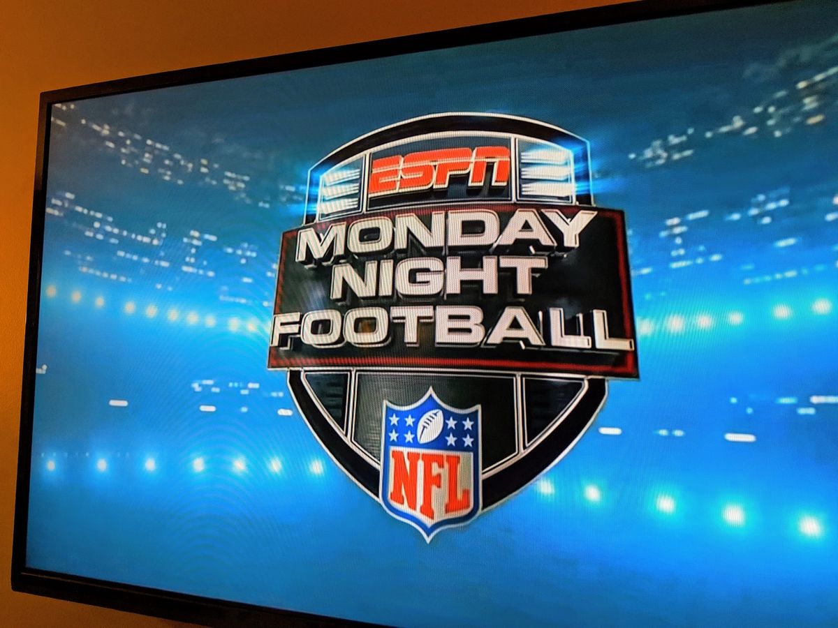 stream monday night football espn free