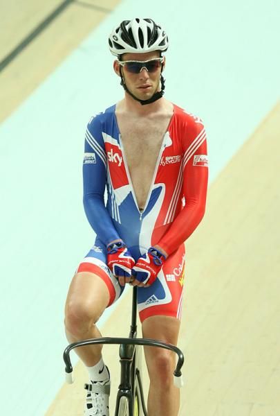 Mark Cavendish (Great Britain) not happy at the end of the men's scratch race
