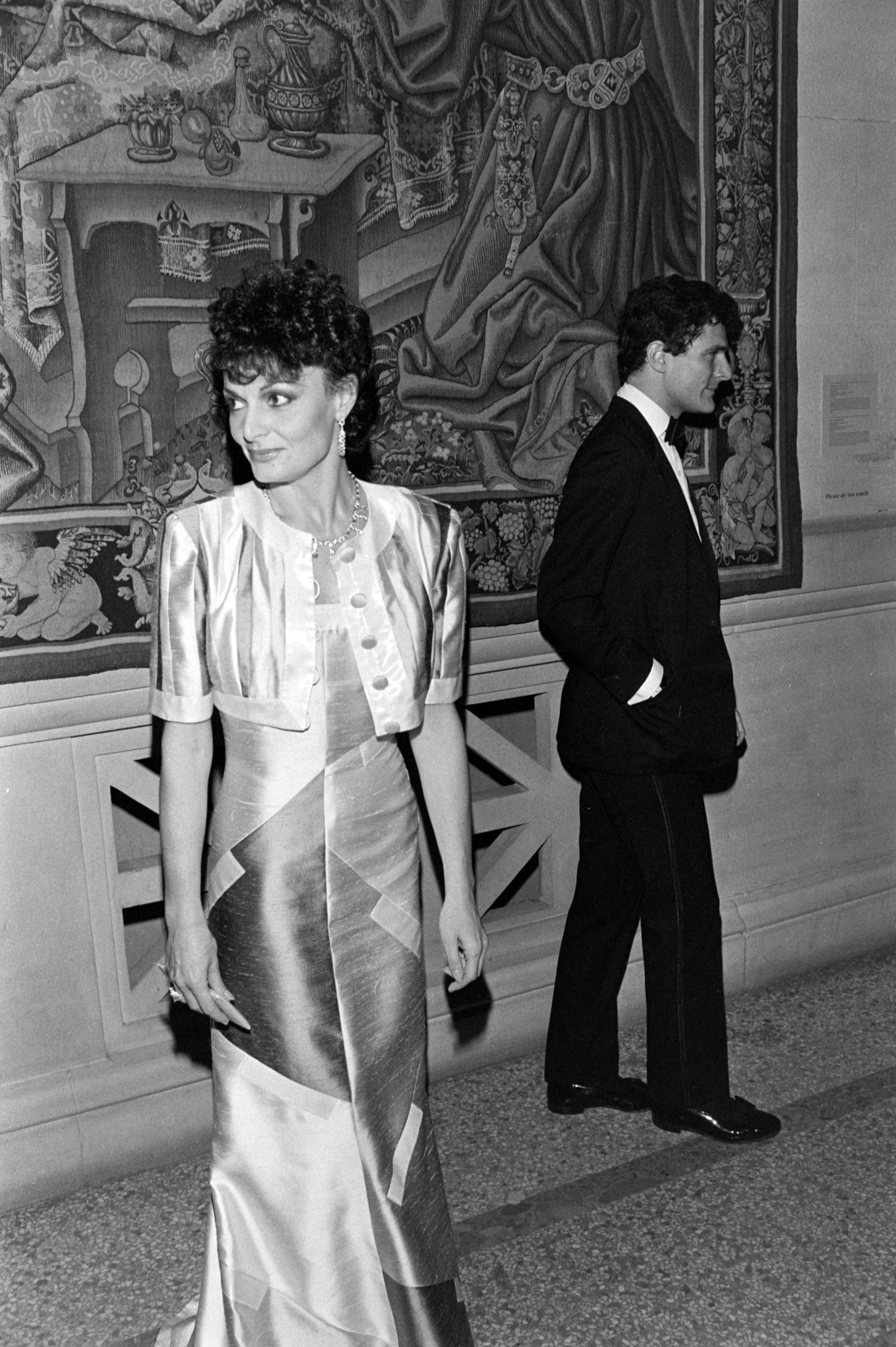 Images of celebrities at the Met Gala in the 1980s.