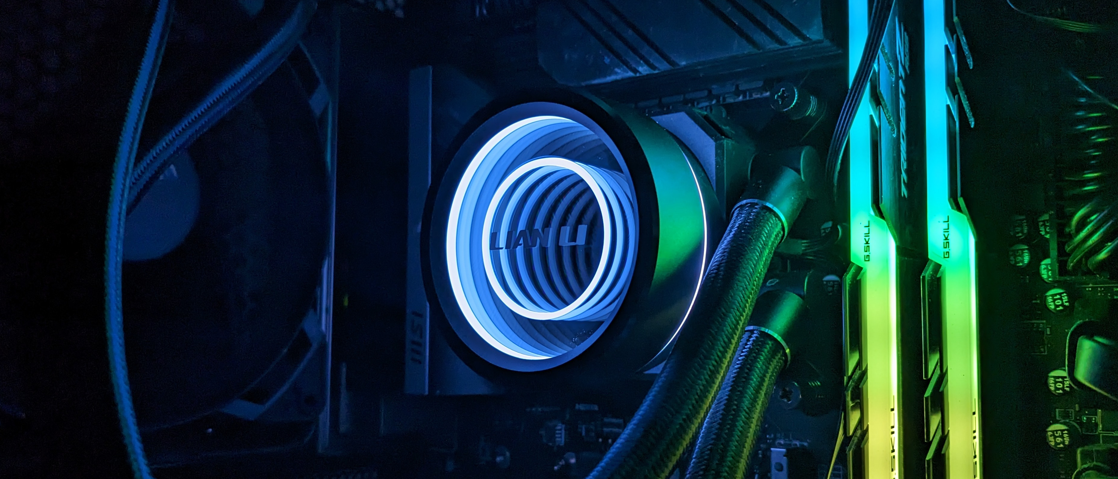 EK AIO 360 & 240 D-RGB Cooler Review: Thermals, Noise, Coldplate Levelness