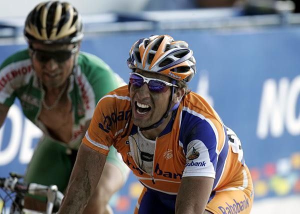 Just off the mark in the 2007 Paris-Roubaix, but Juan Antonio Flecha will be back to win in 2008